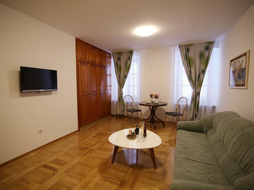 A&G Apartments Zadar Buitenkant foto