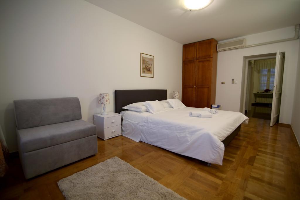 A&G Apartments Zadar Buitenkant foto