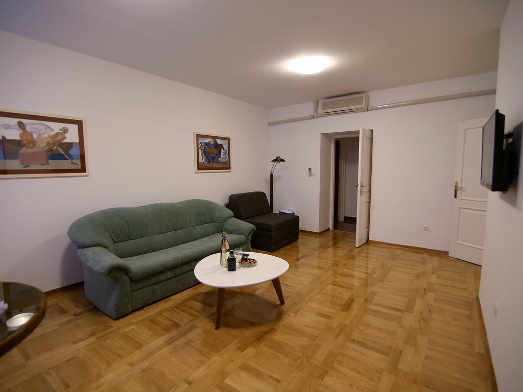A&G Apartments Zadar Buitenkant foto